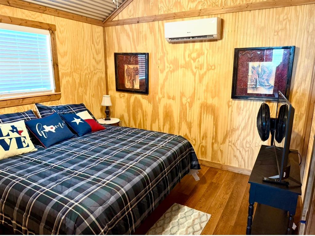 ACRES: 20.000 ABST: J D JAMESON - ABST 294 - Farm