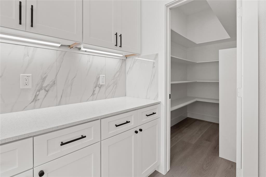 Kentucky Addition - Residential Lease