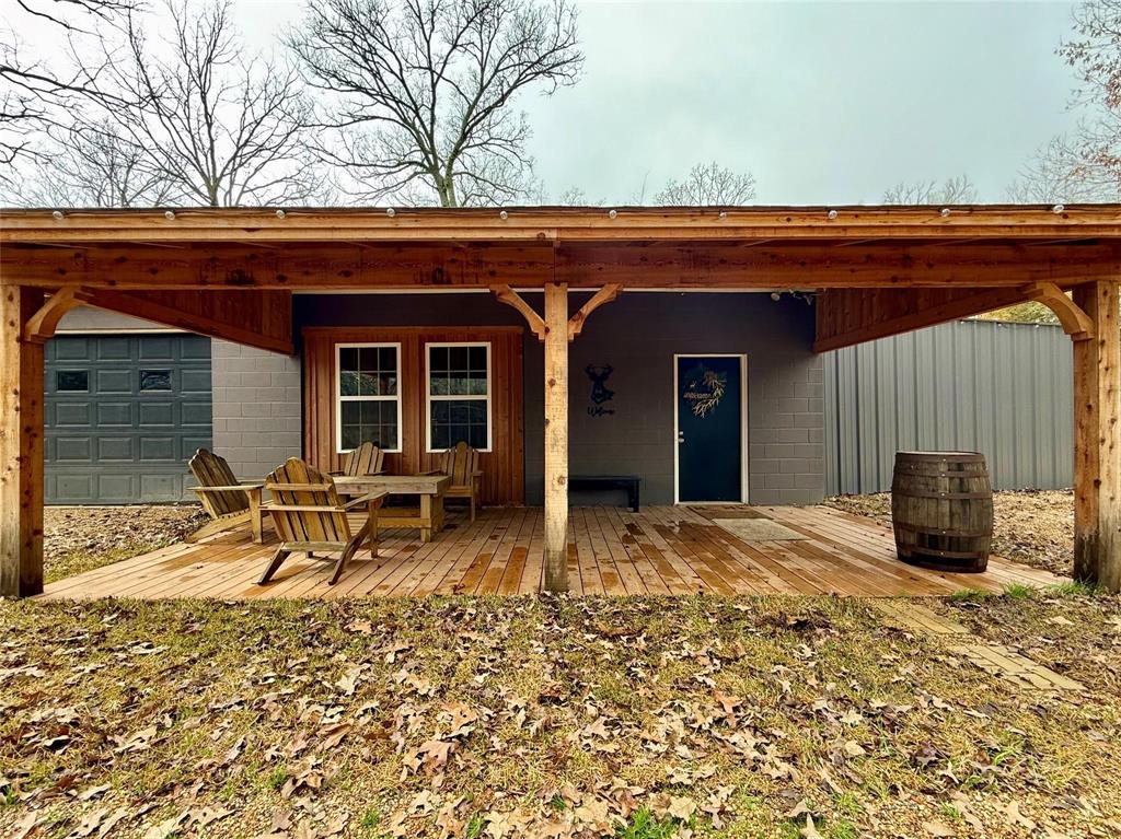 141 NE County Road 2021