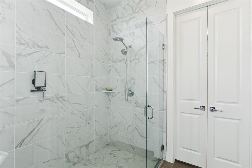 Bridges At Preston Xing Sec 1 - Residential