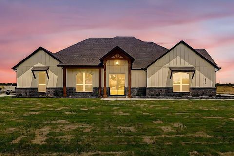 194 VZ County Road 3910 Wills Point TX 75169