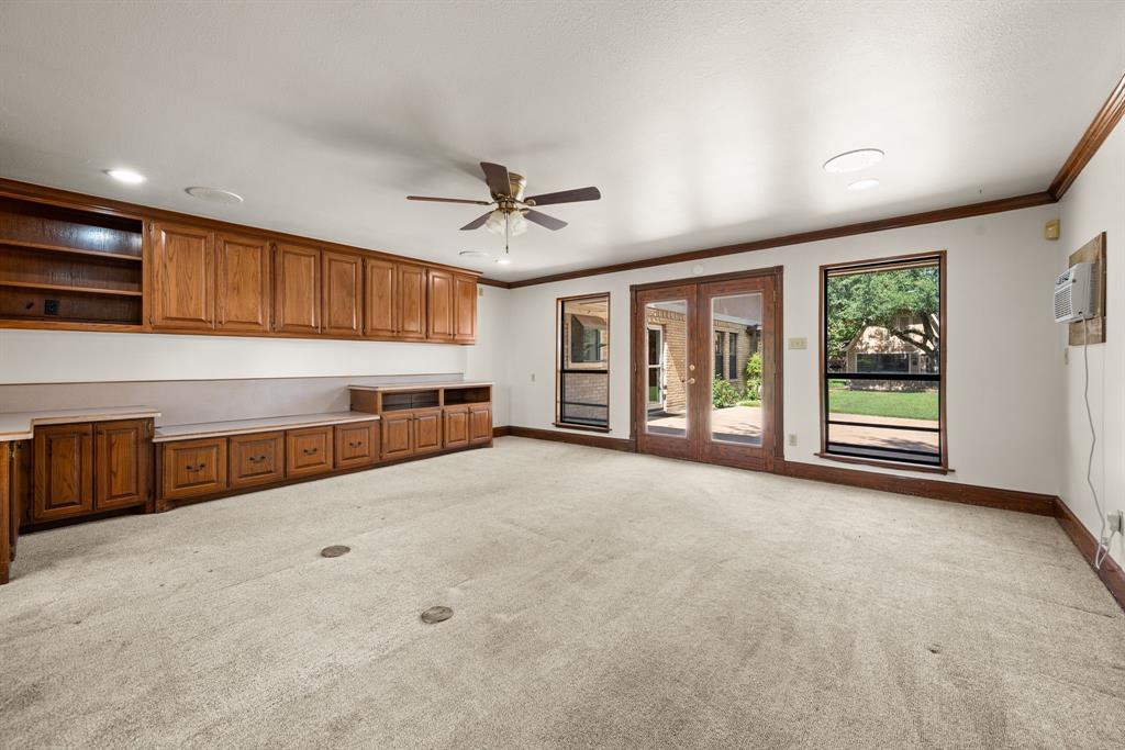 Travis Estates - Residential