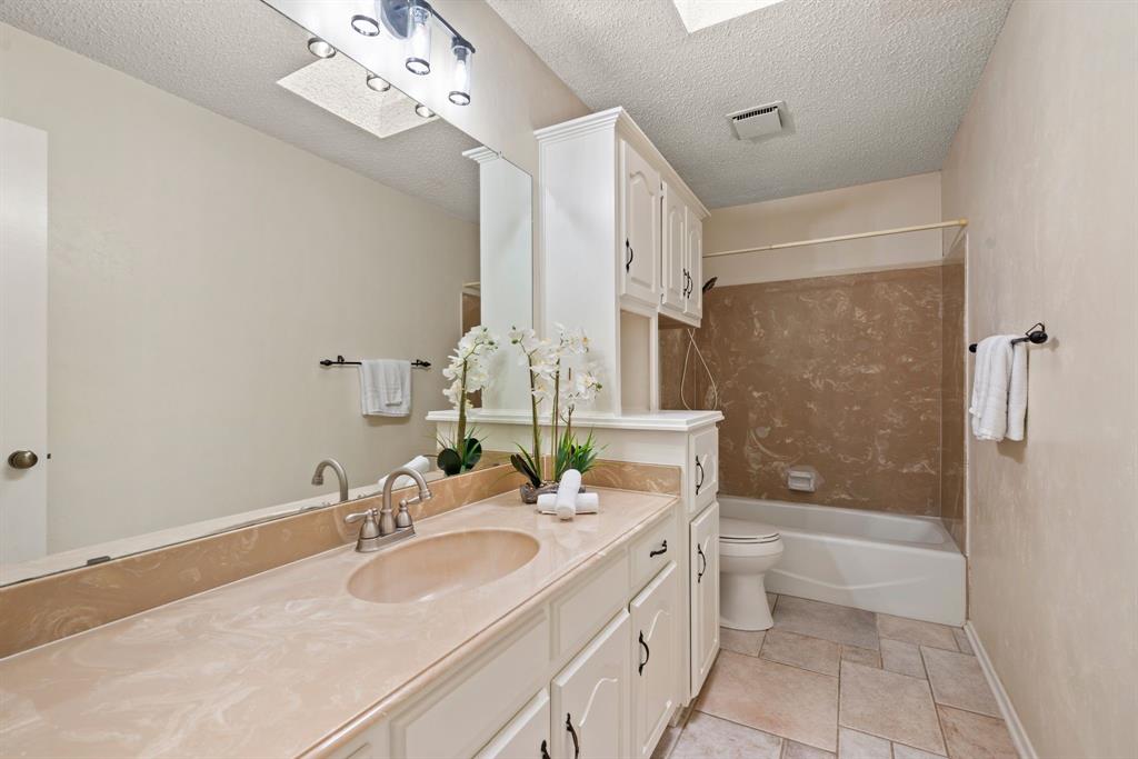 Travis Estates - Residential