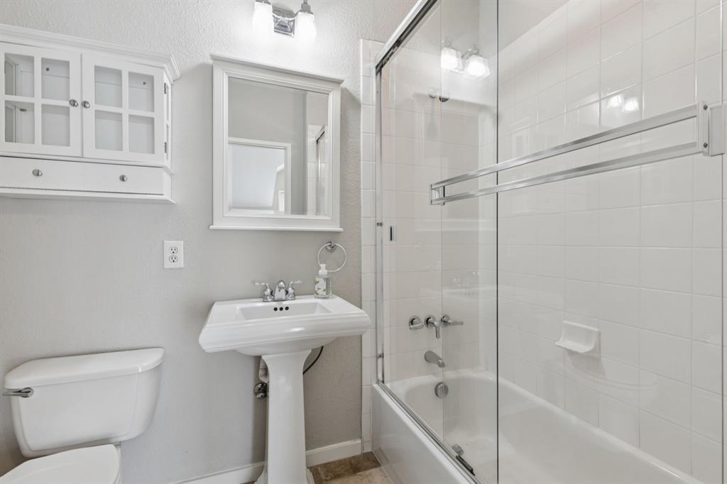 3321 Rosedale Condos - Residential Lease