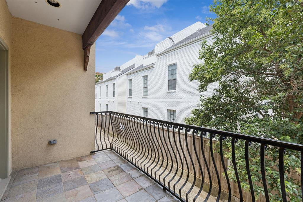 3321 Rosedale Condos - Residential Lease