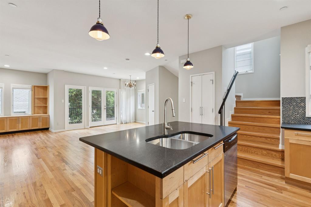 3321 Rosedale Condos - Residential Lease