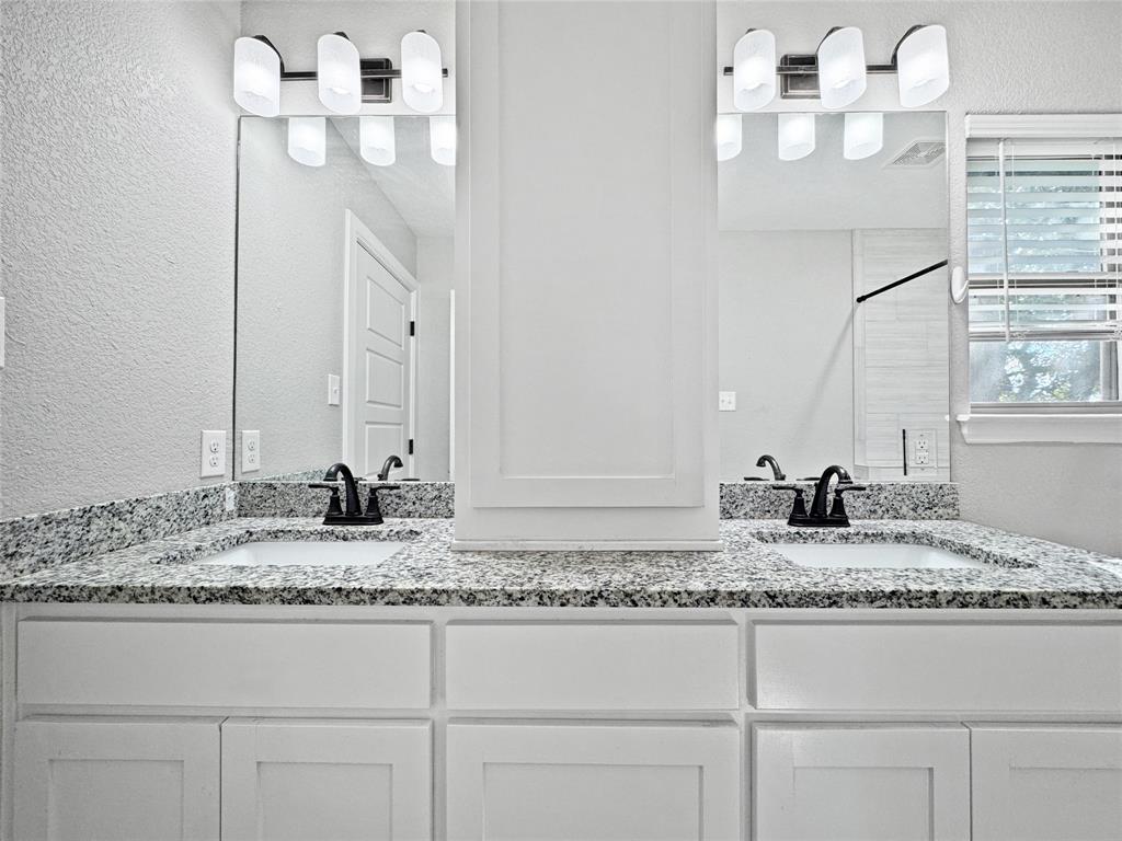 Western Hills Harbor - Residential