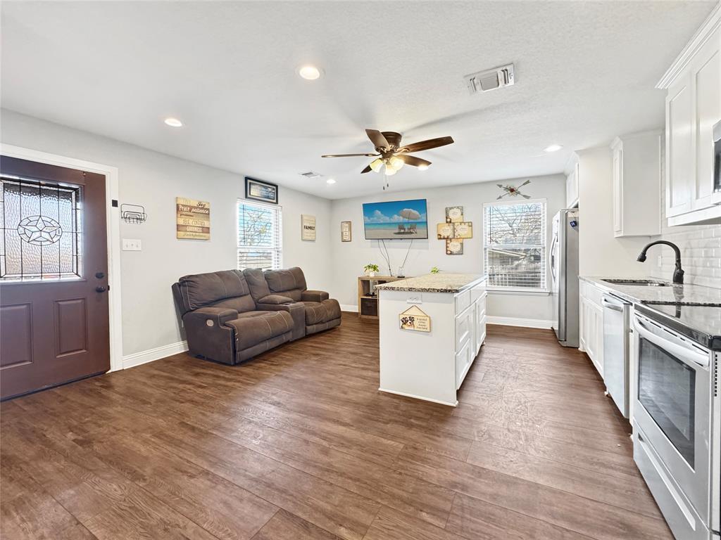 Western Hills Harbor - Residential