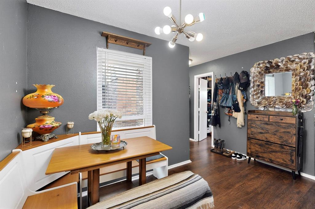 Oakhollow Condo - Residential