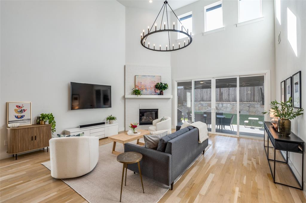 Castle Hills - Ph - Residential