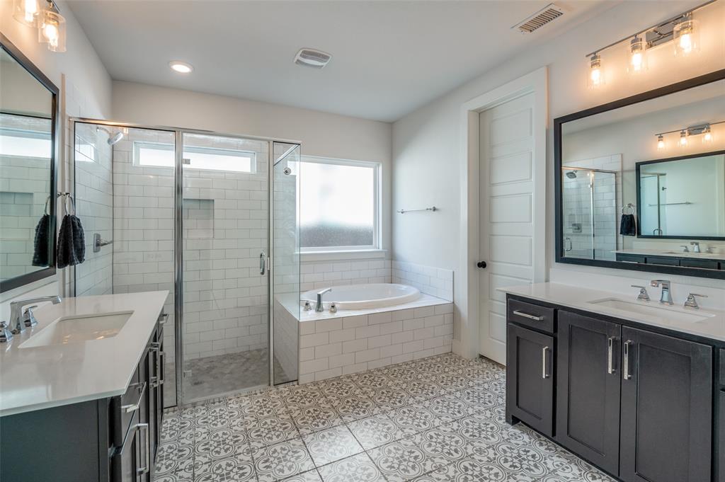 Castle Hills - Ph - Residential