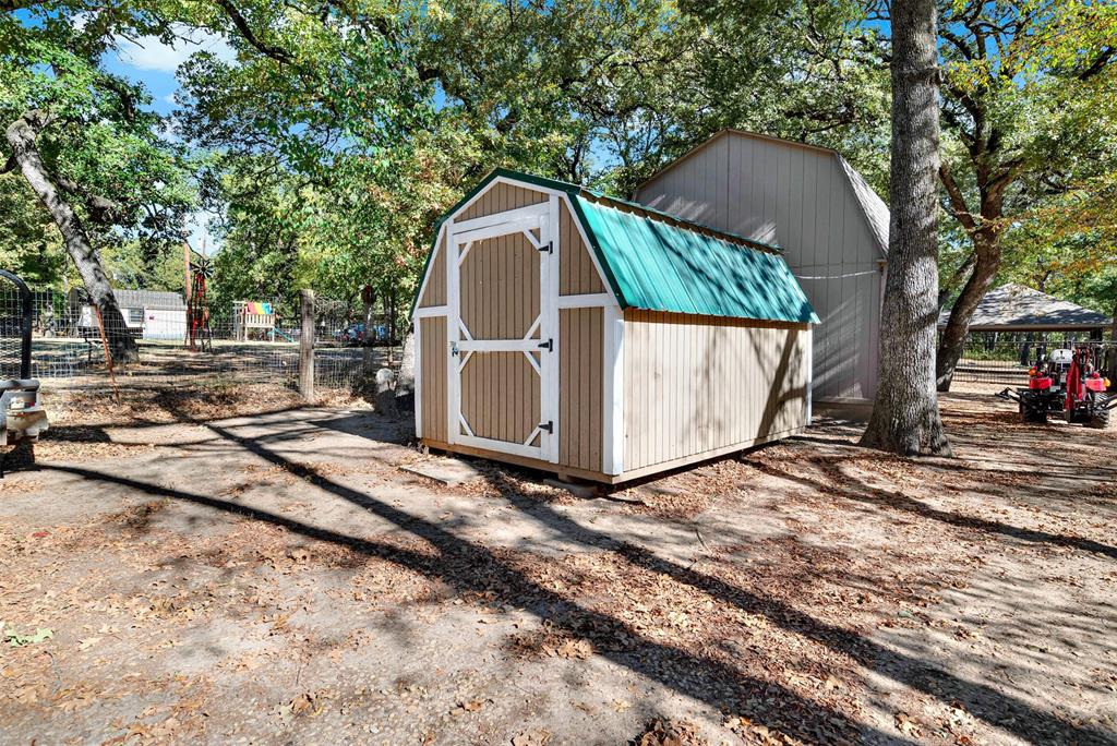 Rustic Oaks - Residential