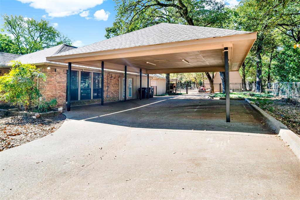 Rustic Oaks - Residential