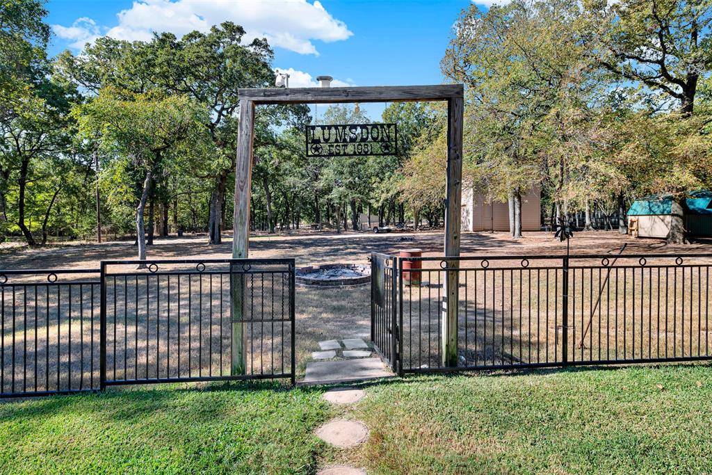 Rustic Oaks - Residential