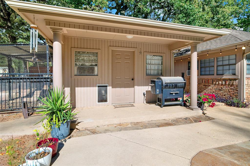 Rustic Oaks - Residential