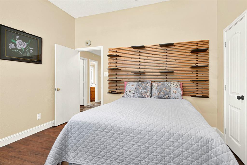 Rustic Oaks - Residential