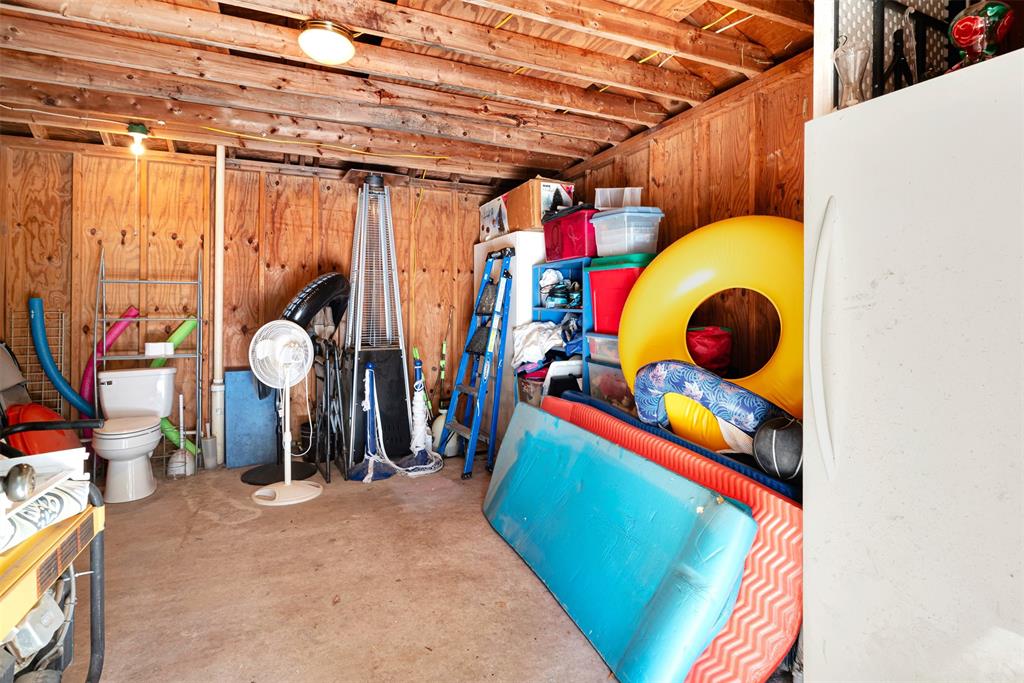 Rustic Oaks - Residential