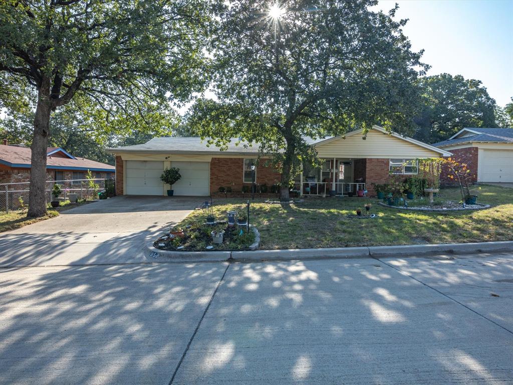 Bedford, Texas 76022, United States, 3 Bedrooms Bedrooms, ,2 BathroomsBathrooms,Residential,Active,20412