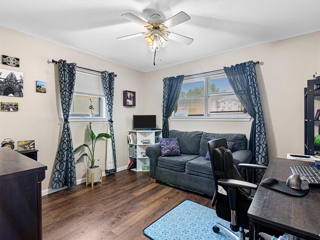 Bedford, Texas 76022, United States, 3 Bedrooms Bedrooms, ,2 BathroomsBathrooms,Residential,Active,20412