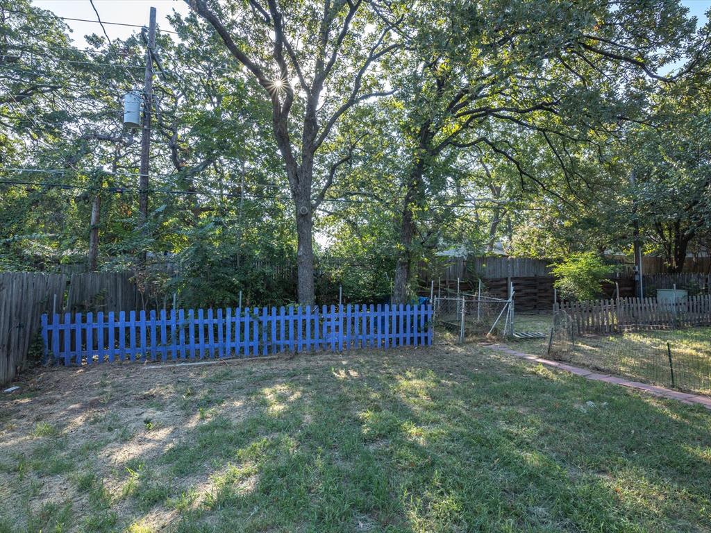 Bedford, Texas 76022, United States, 3 Bedrooms Bedrooms, ,2 BathroomsBathrooms,Residential,Active,20412