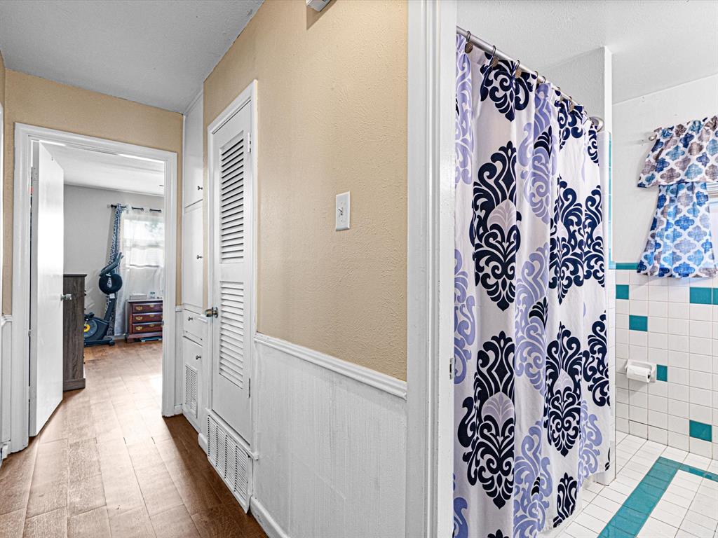 Bedford, Texas 76022, United States, 3 Bedrooms Bedrooms, ,2 BathroomsBathrooms,Residential,Active,20412