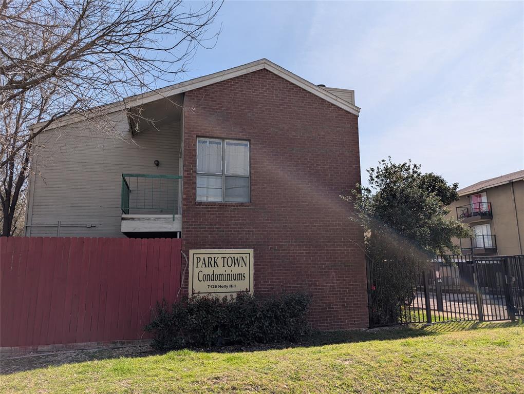 Parktown Collection Condos - Residential