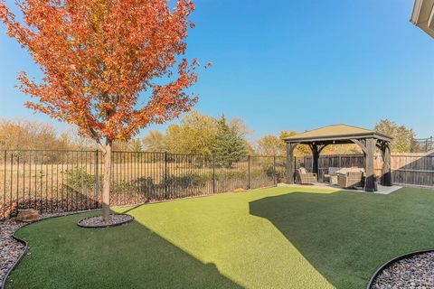 6516 Roaring Creek Denton TX 76226