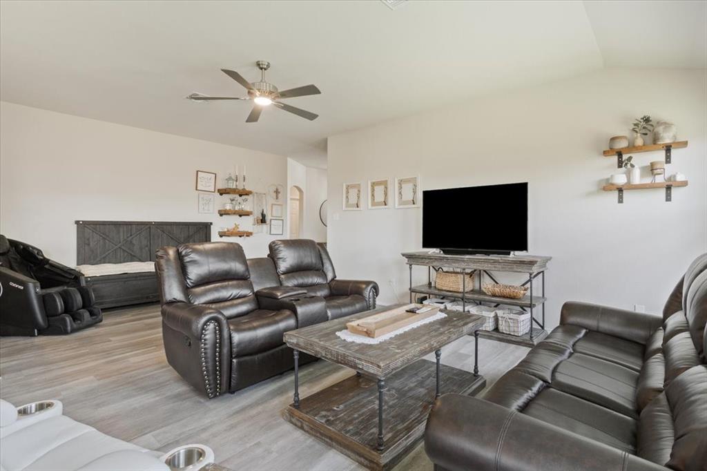 2905 Beutel Road