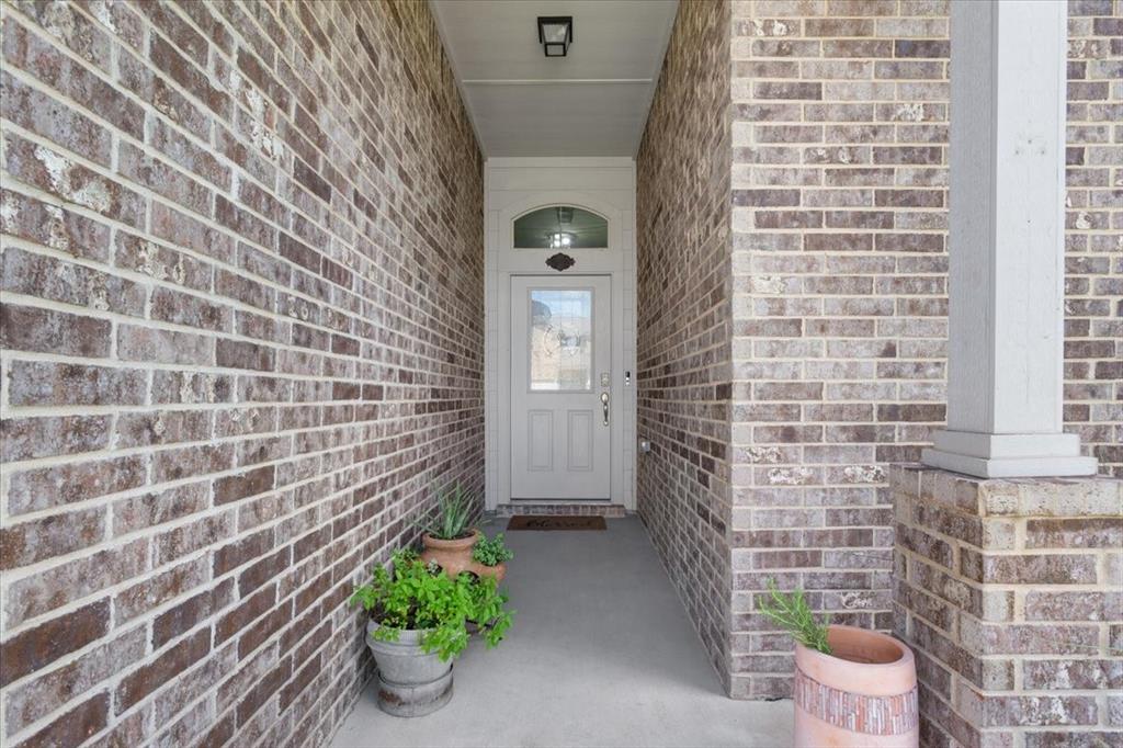 2905 Beutel Road