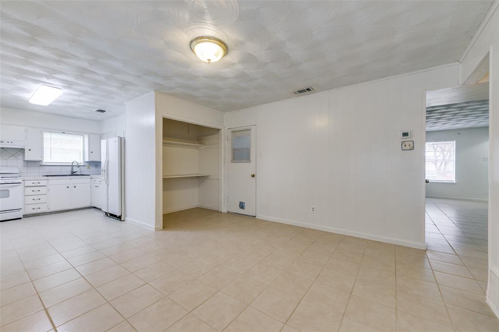 Walnut Terrace 03 - Residential