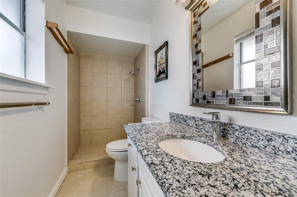 Walnut Terrace 03 - Residential