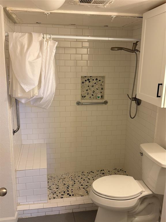 Condo Country Creek - Residential