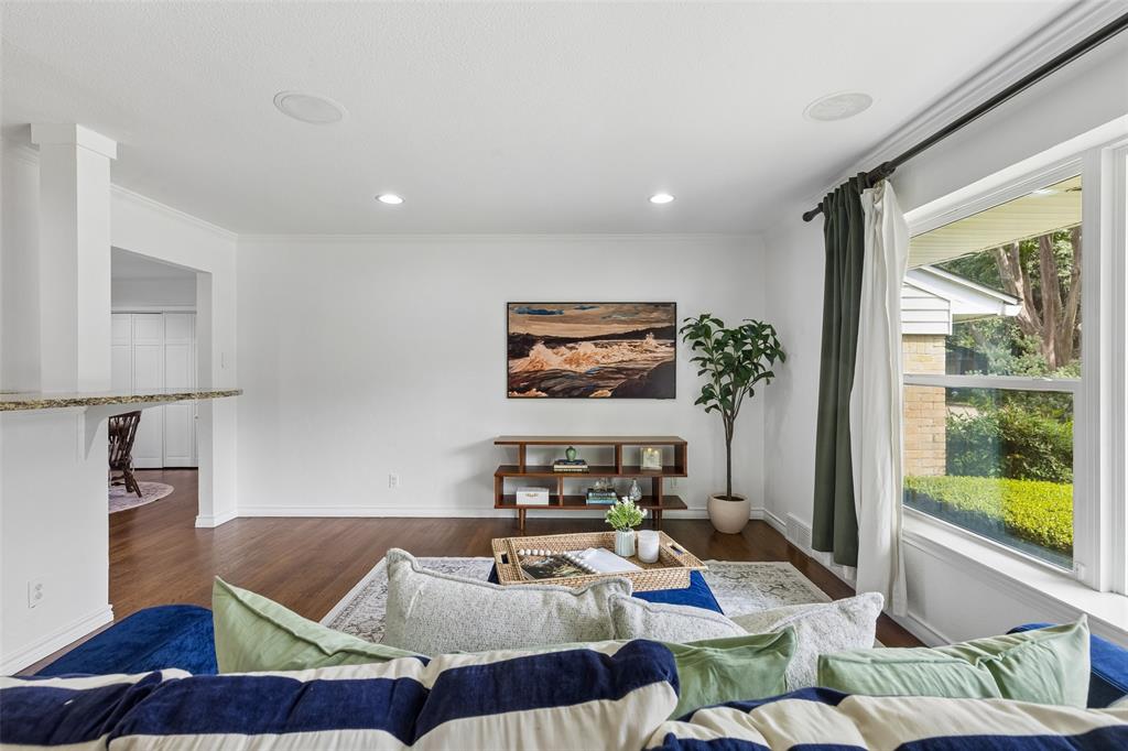 429 Parkhurst Drive
