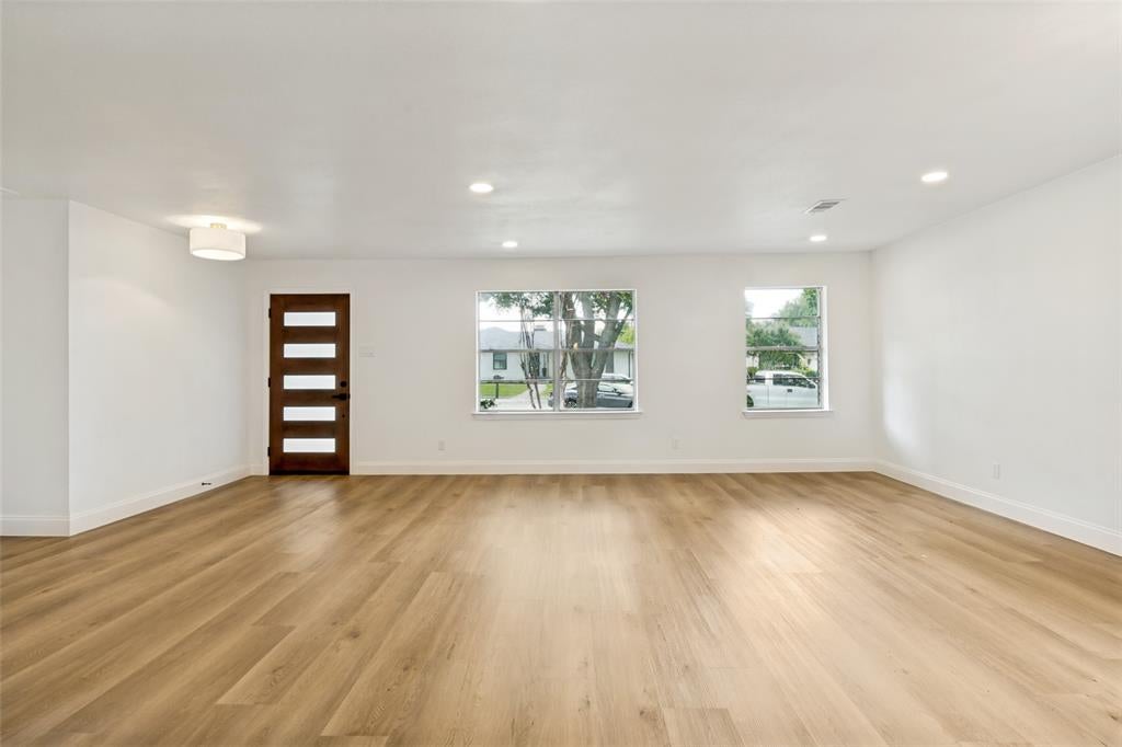437 Summit Drive