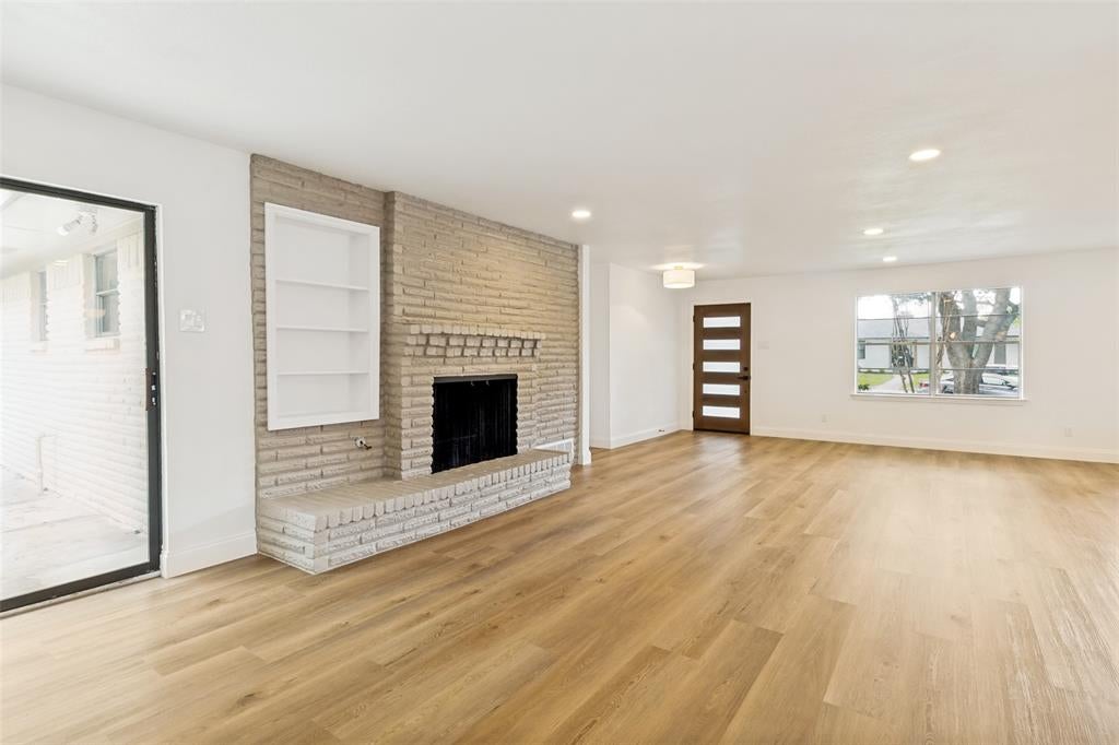437 Summit Drive