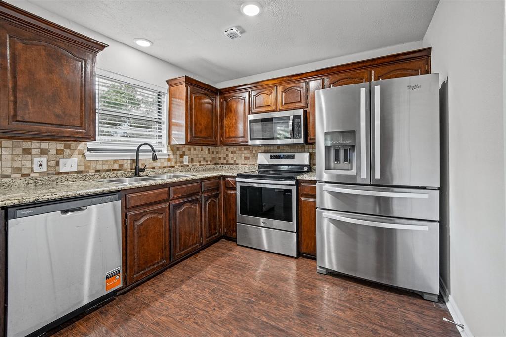 7929 Sunrise Drive