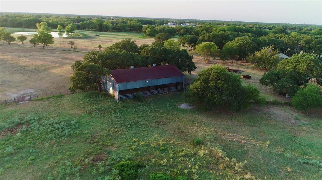 9097 County Road 2472