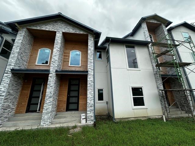 304 E Pacific Street 316