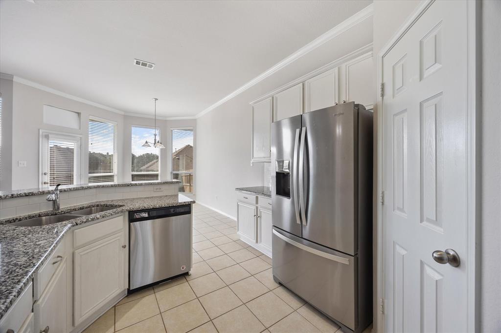 Lynden Park Estates Ph 4 - Residential