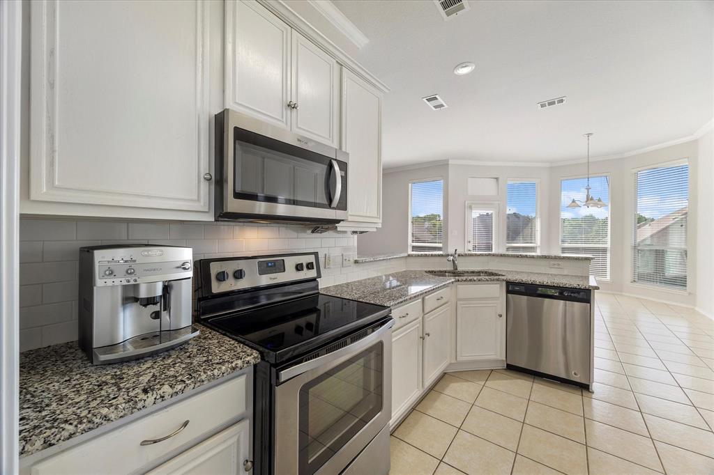 Lynden Park Estates Ph 4 - Residential