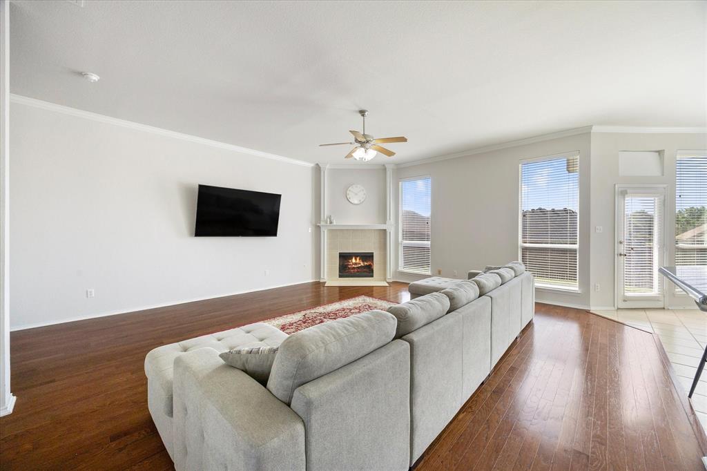 Lynden Park Estates Ph 4 - Residential