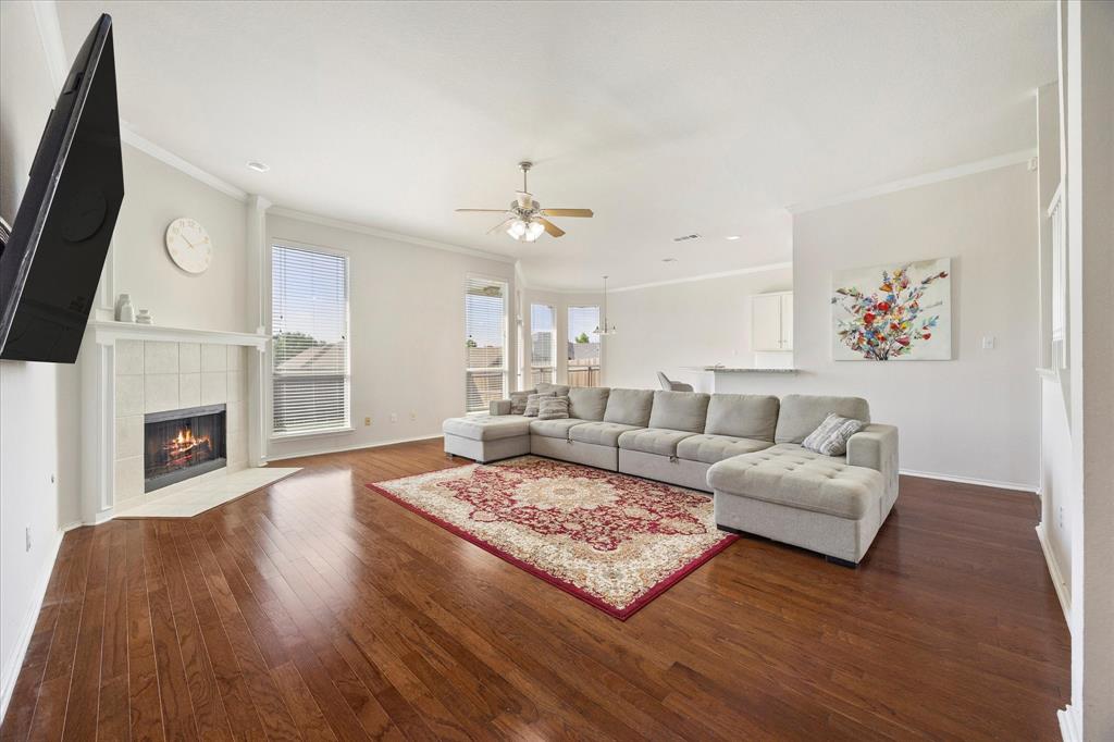 Lynden Park Estates Ph 4 - Residential