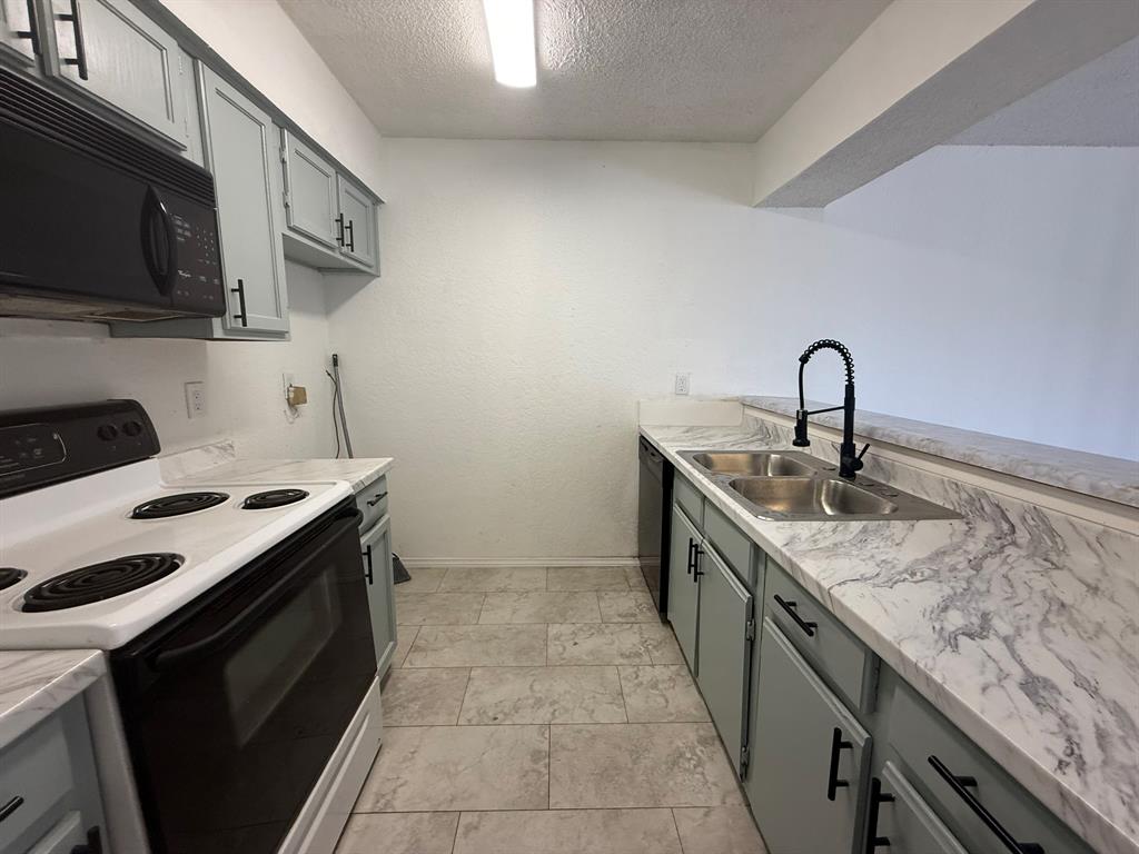 Richland Trace Condos - Residential Lease