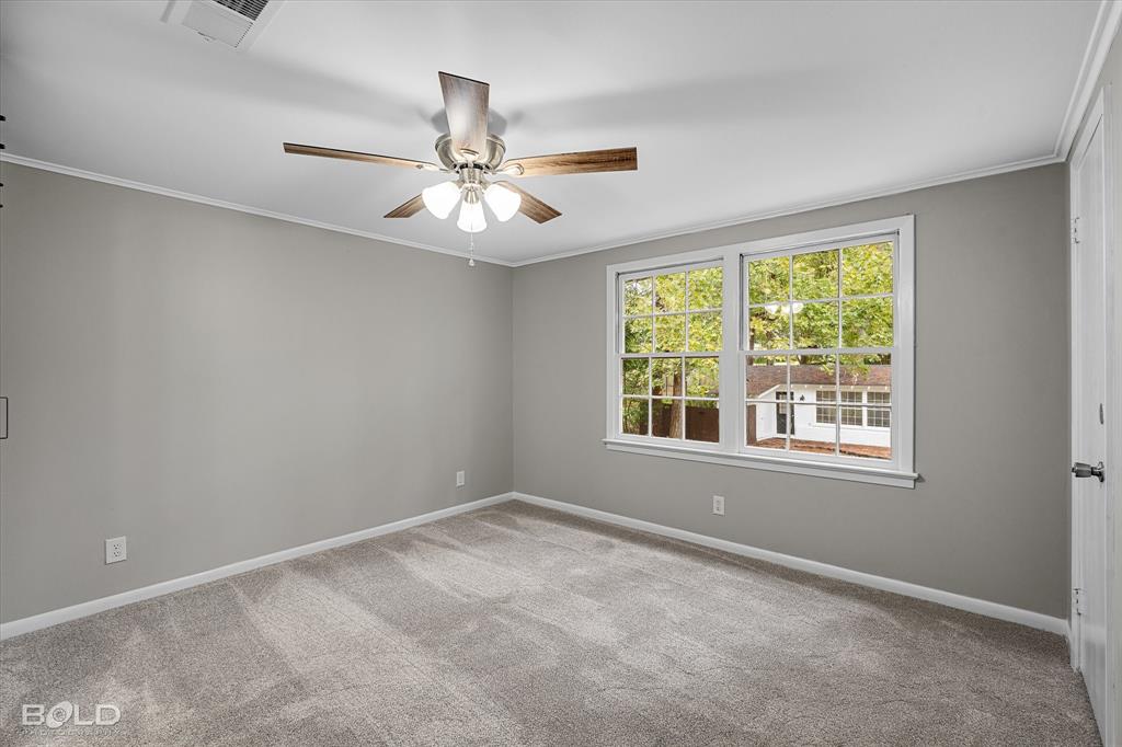 Shreveport, Louisiana 71106, United States, 5 Bedrooms Bedrooms, ,4 BathroomsBathrooms,Residential,Active,237874