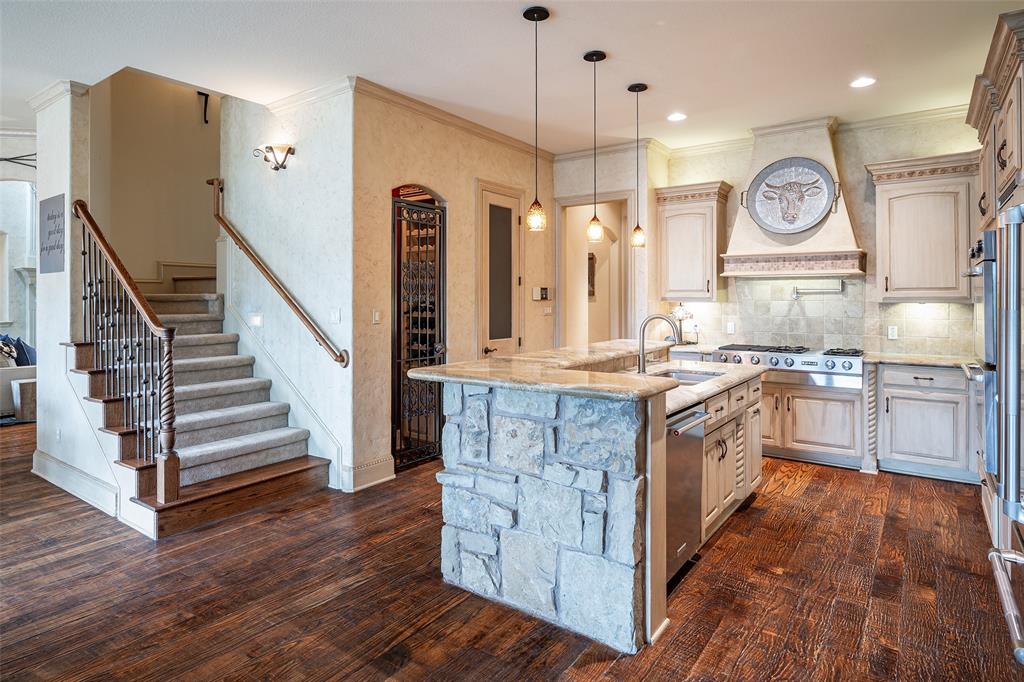 Keller, Texas 76248, United States, 5 Bedrooms Bedrooms, ,5 BathroomsBathrooms,Residential,Pending,42284