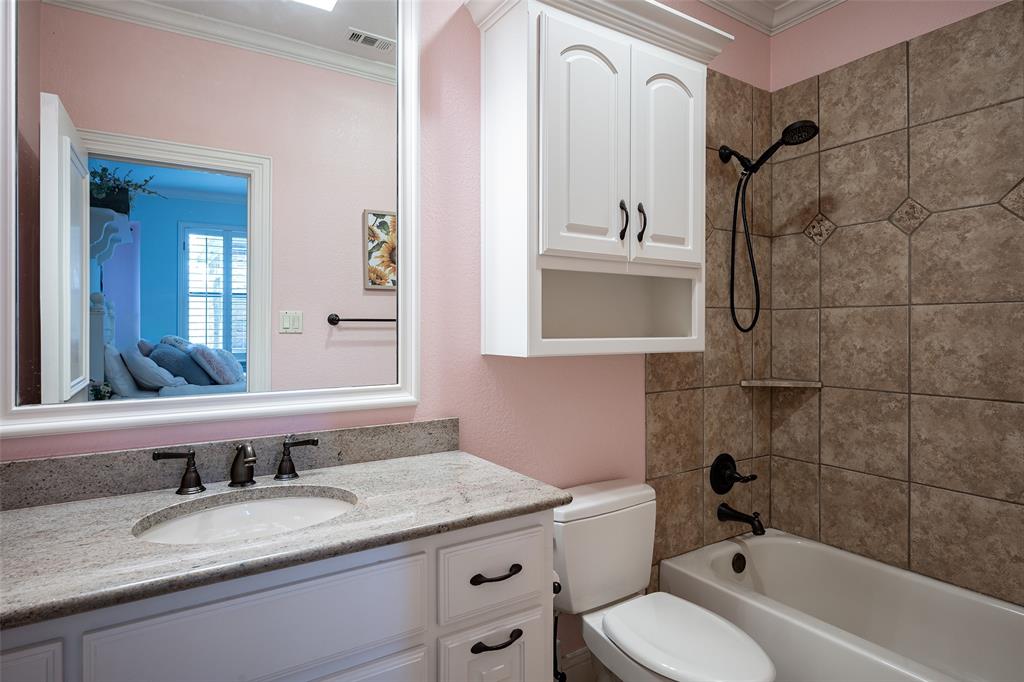 Keller, Texas 76248, United States, 5 Bedrooms Bedrooms, ,5 BathroomsBathrooms,Residential,Pending,42284