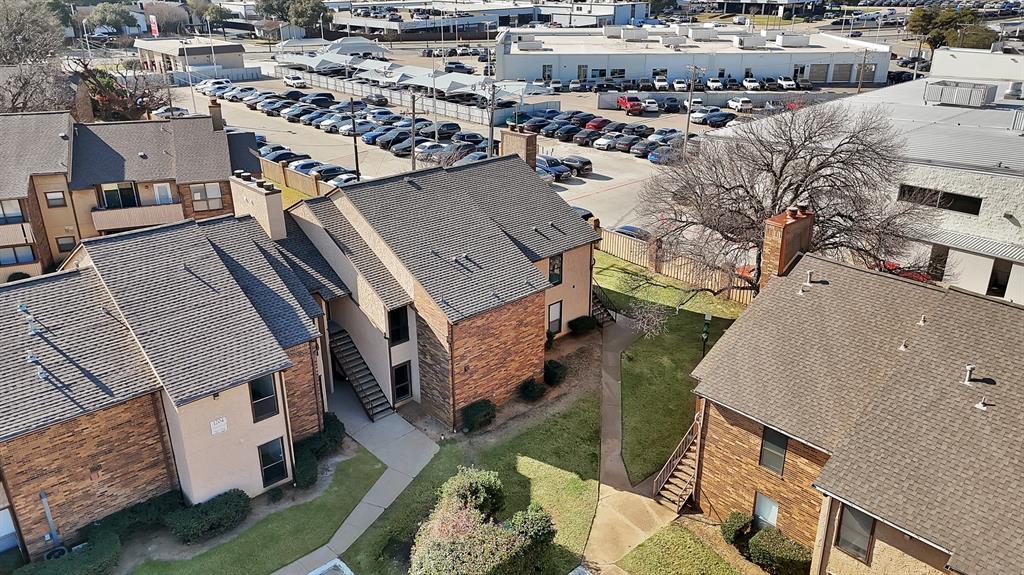 Cloisters Condo The - Residential