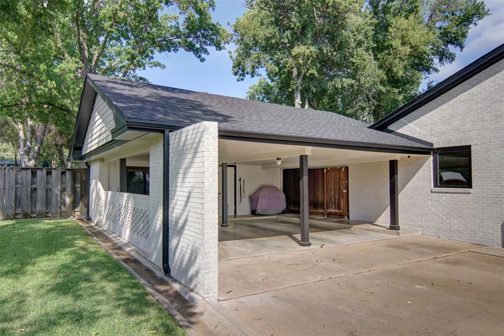 1328 Corvadura Street
