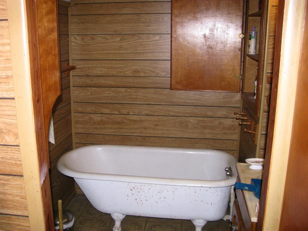 R W Wade - Residential