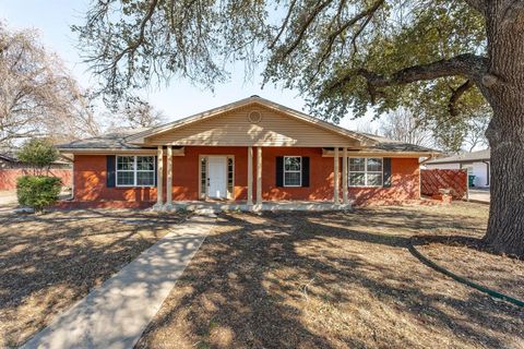 A home in Stephenville